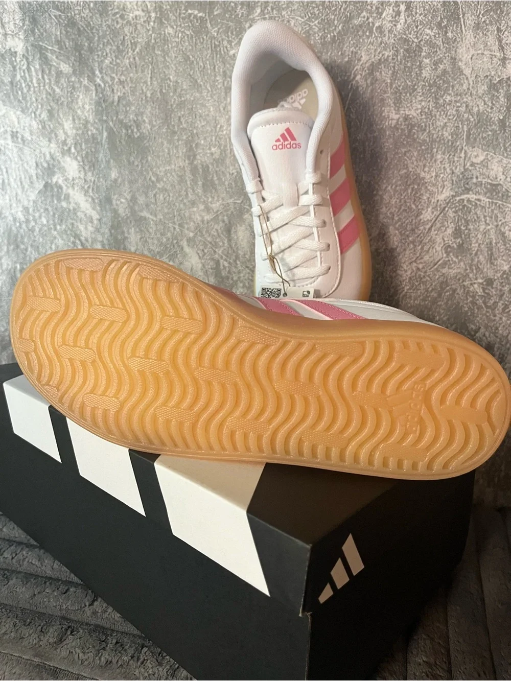 adidas Kids White & Pink VL Court 3.0 Sneakers with Gum Sole new in box